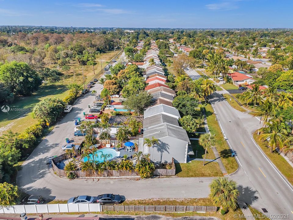 Vendido Recientemente: $269,900 (3 camas, 2 baños, 1500 Pies cuadrados)