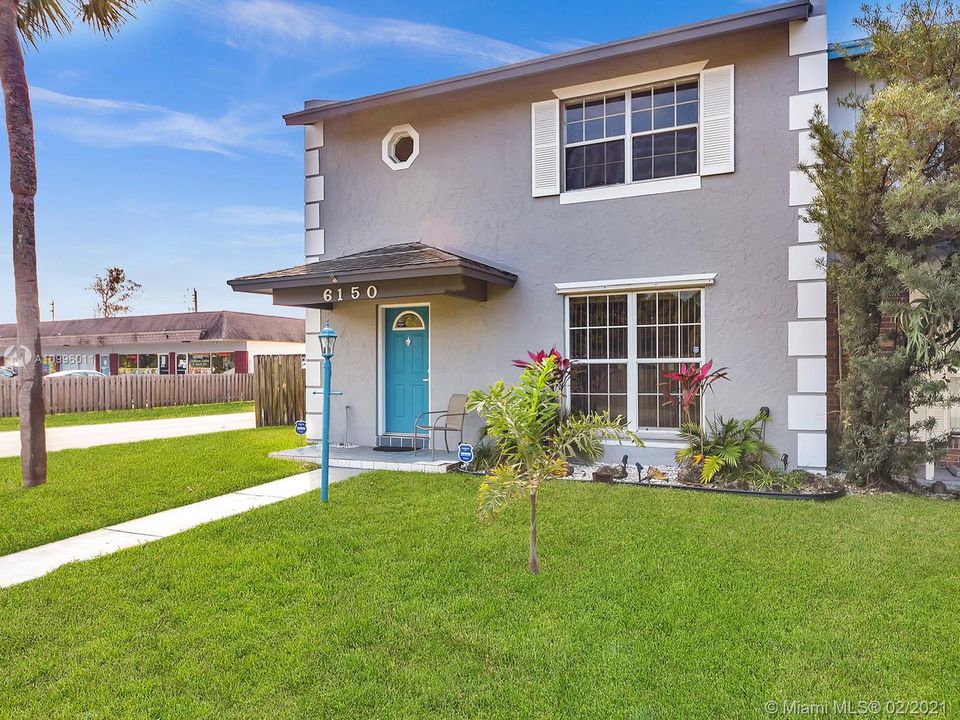 Vendido Recientemente: $269,900 (3 camas, 2 baños, 1500 Pies cuadrados)