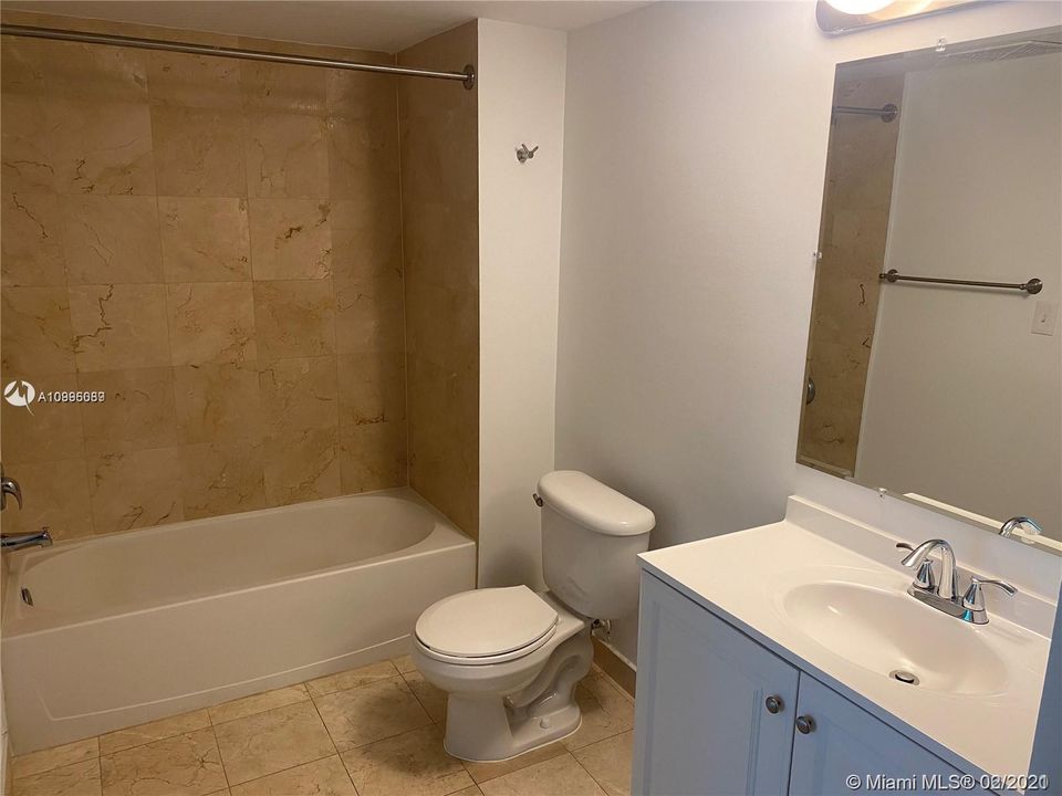 最近租的: $2,150 (1 贝兹, 1 浴室, 791 平方英尺)