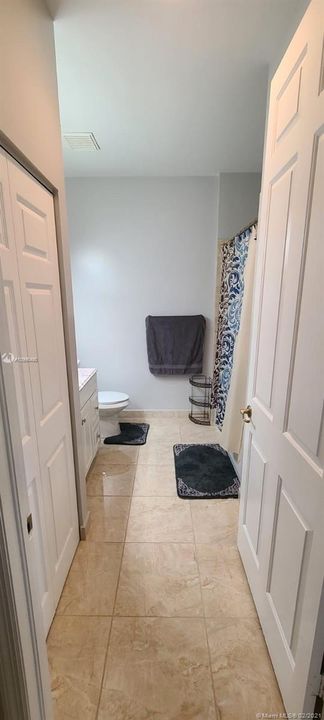 Recently Sold: $205,000 (3 beds, 2 baths, 1298 Square Feet)