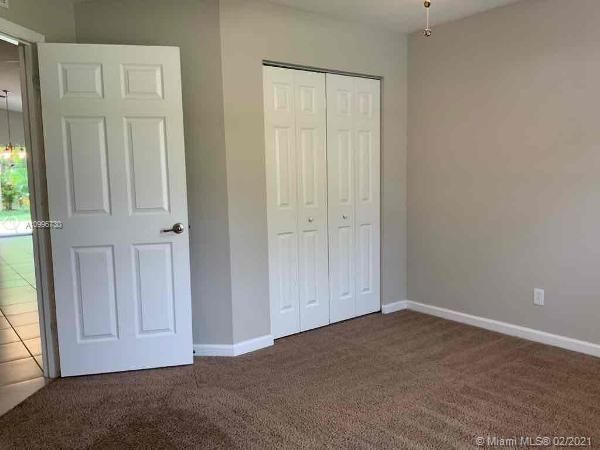 Recently Rented: $2,145 (4 beds, 2 baths, 1821 Square Feet)