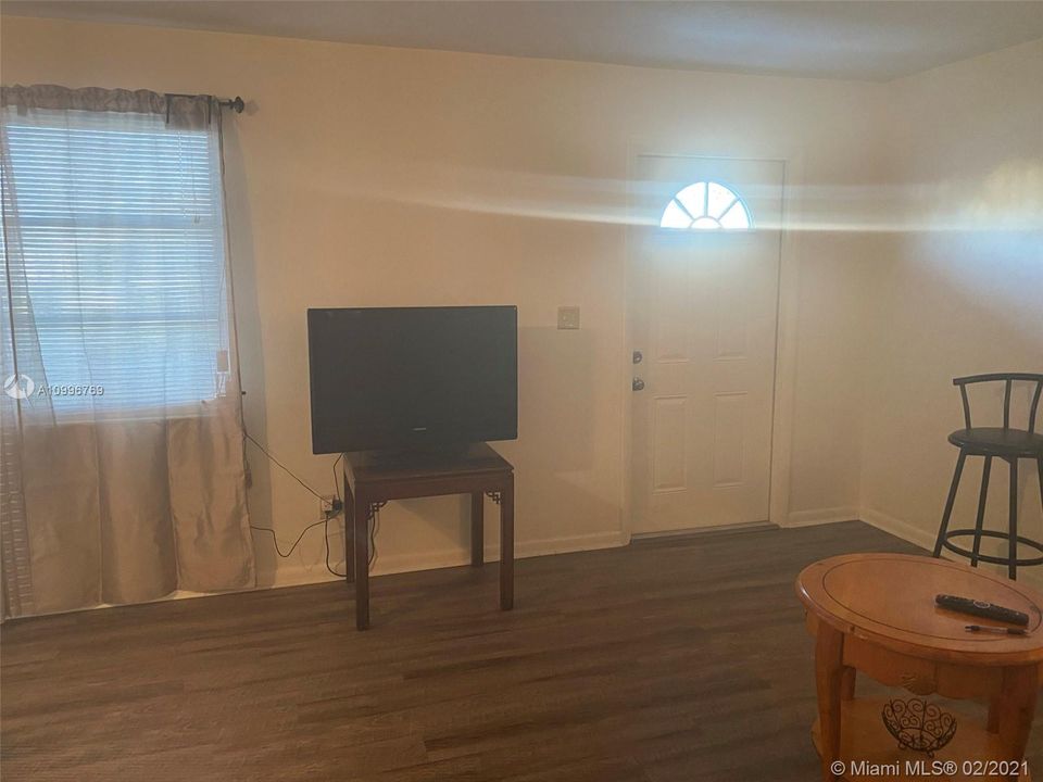 Recently Rented: $900 (2 beds, 2 baths, 0 Square Feet)