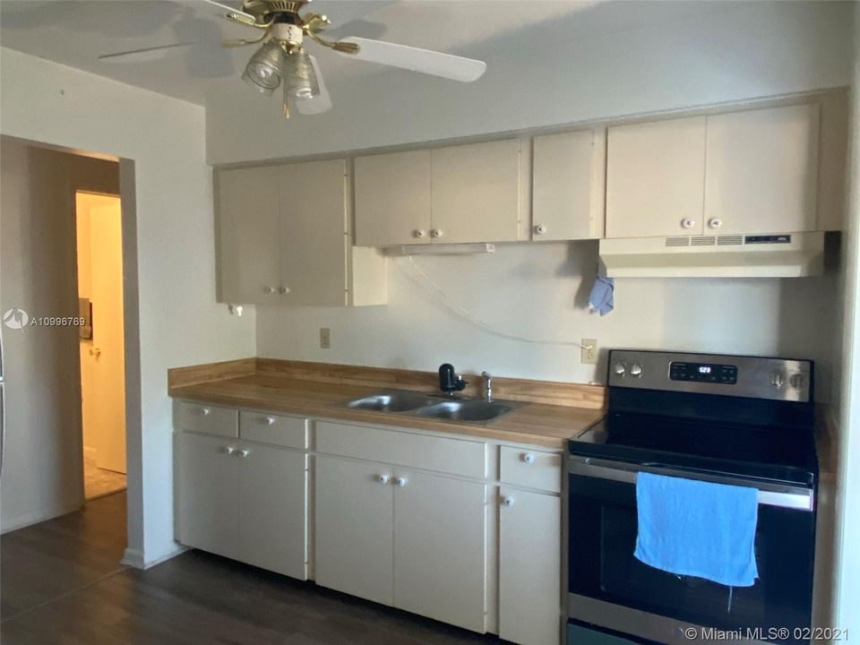 Recently Rented: $900 (2 beds, 2 baths, 0 Square Feet)