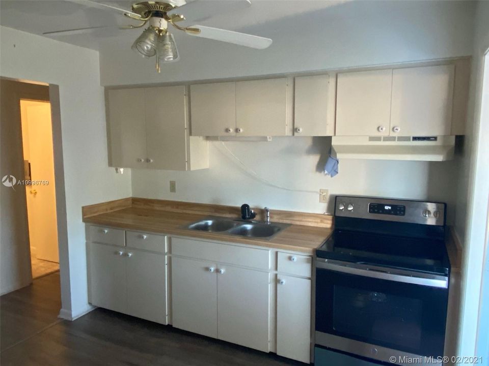 Recently Rented: $900 (2 beds, 2 baths, 0 Square Feet)