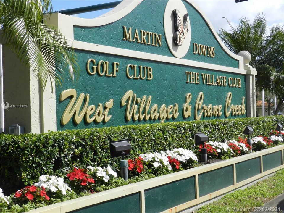 最近售出: $565,000 (4 贝兹, 3 浴室, 2719 平方英尺)