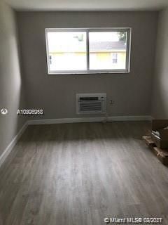 最近租的: $1,080 (1 贝兹, 1 浴室, 2804 平方英尺)