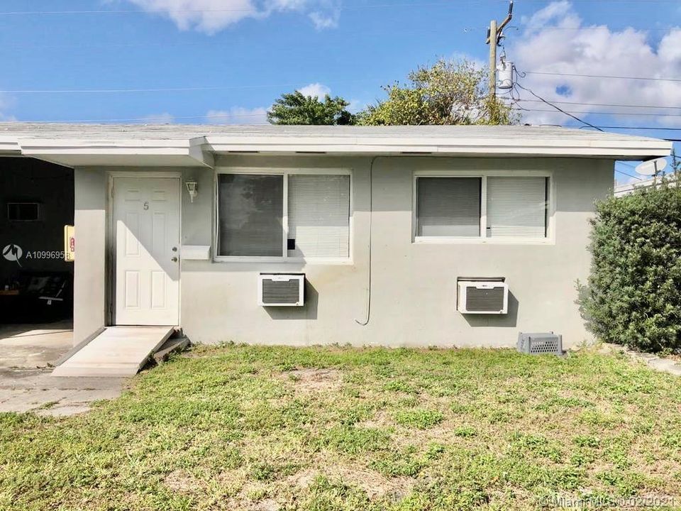 最近租的: $1,080 (1 贝兹, 1 浴室, 2804 平方英尺)