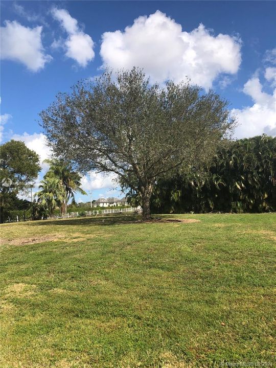 Recently Sold: $700,000 (2.13 acres)