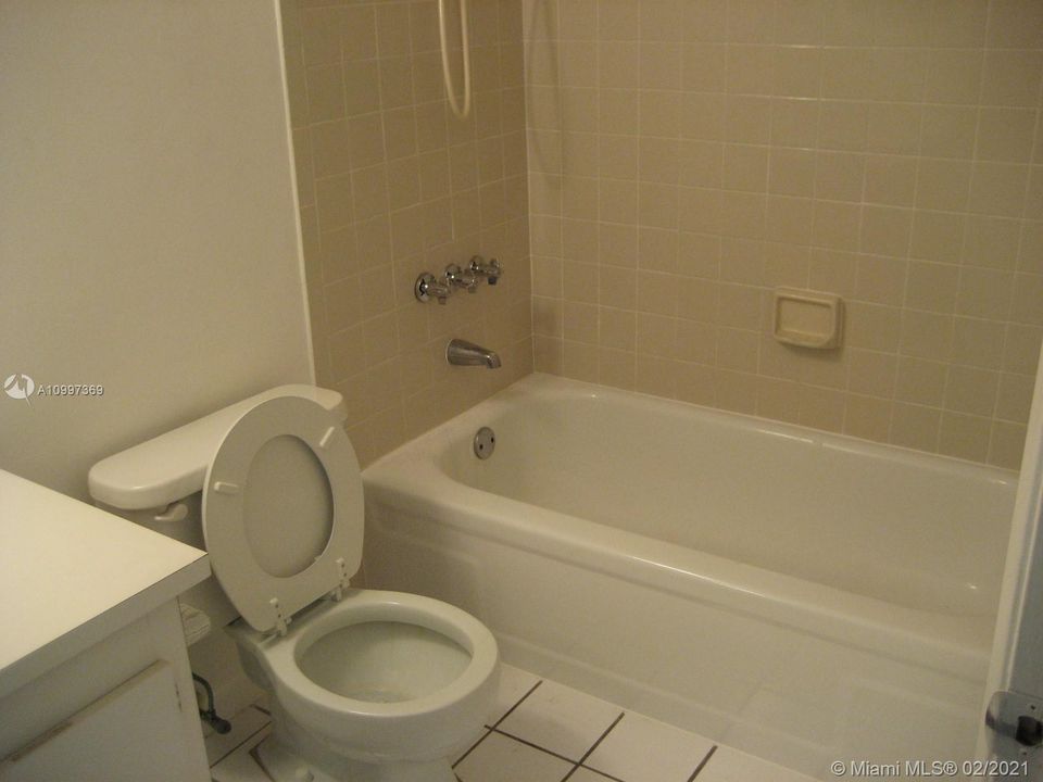 最近租的: $1,450 (2 贝兹, 2 浴室, 866 平方英尺)