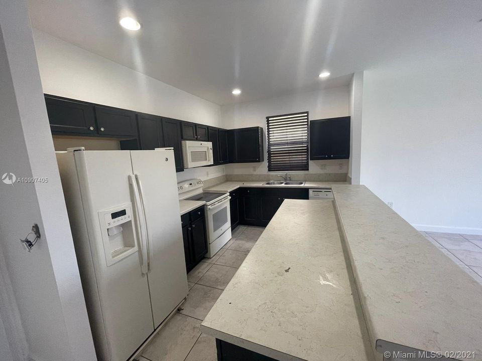 Recently Sold: $420,000 (4 beds, 2 baths, 2437 Square Feet)