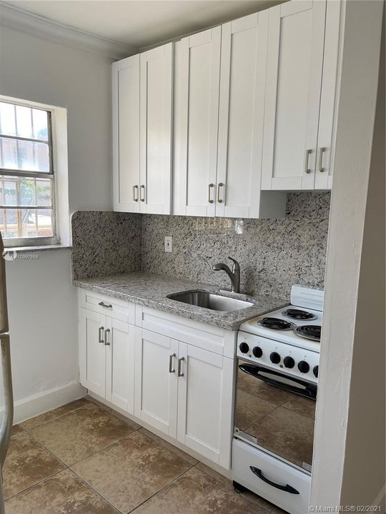 Recently Sold: $130,000 (2 beds, 1 baths, 715 Square Feet)