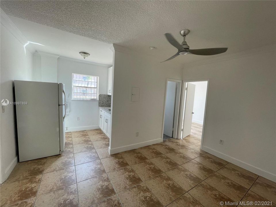 Recently Sold: $130,000 (2 beds, 1 baths, 715 Square Feet)