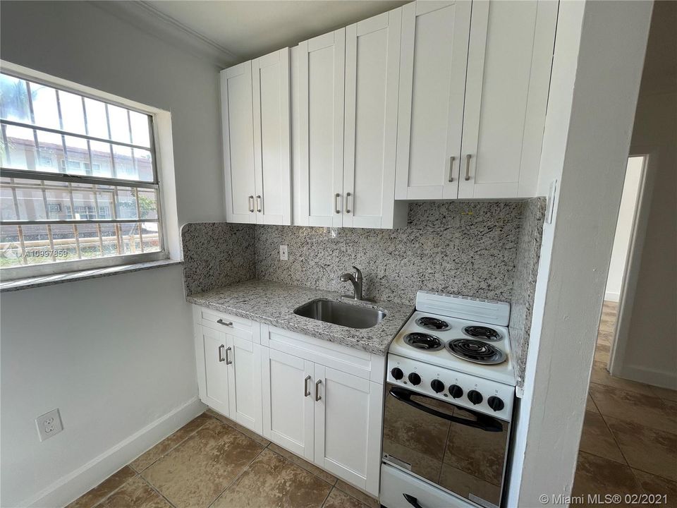 Recently Sold: $130,000 (2 beds, 1 baths, 715 Square Feet)