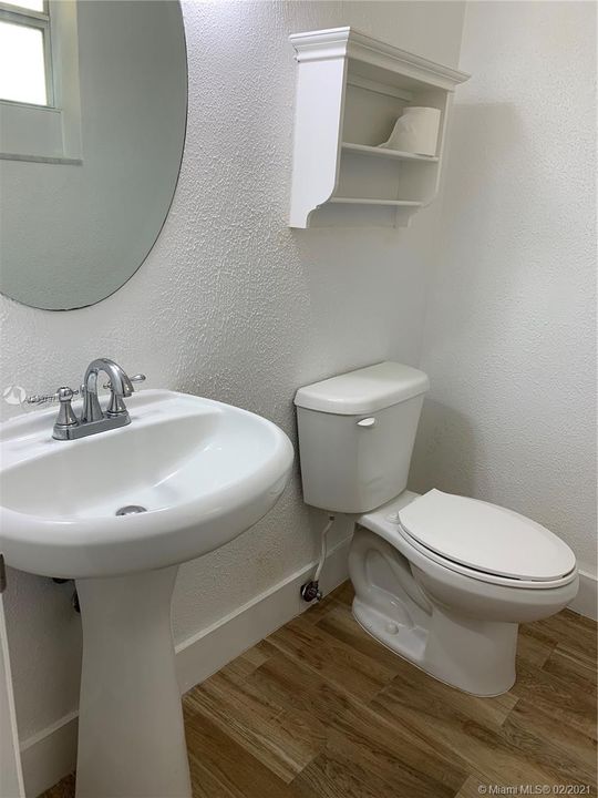 Recently Rented: $1,750 (1 beds, 1 baths, 730 Square Feet)