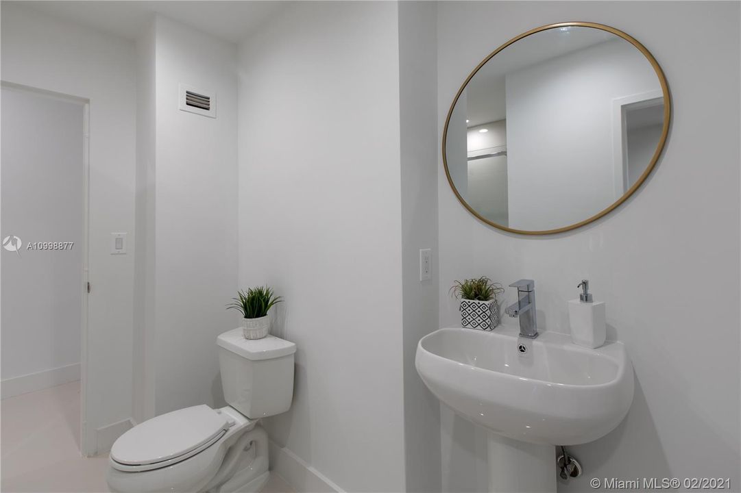 Недавно арендовано: $4,900 (3 спален, 2 ванн, 1350 Квадратных фут)