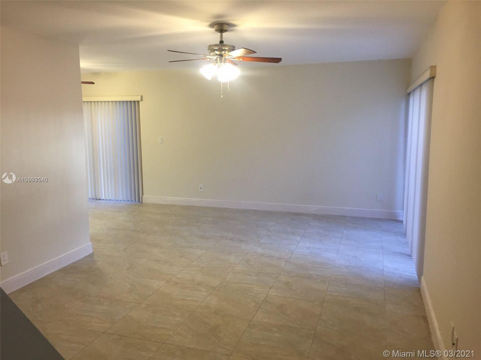 Recientemente alquilado: $1,650 (2 camas, 1 baños, 1100 Pies cuadrados)