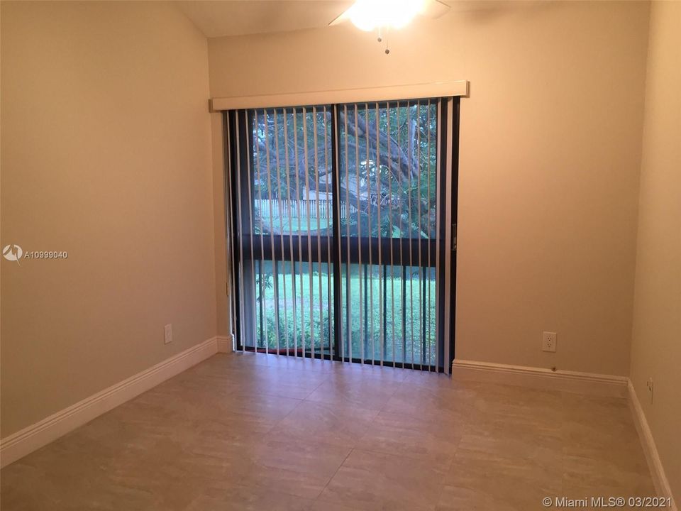 Recientemente alquilado: $1,650 (2 camas, 1 baños, 1100 Pies cuadrados)