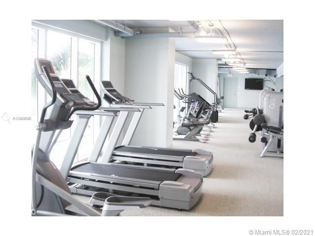 Vendido Recientemente: $279,000 (1 camas, 1 baños, 781 Pies cuadrados)