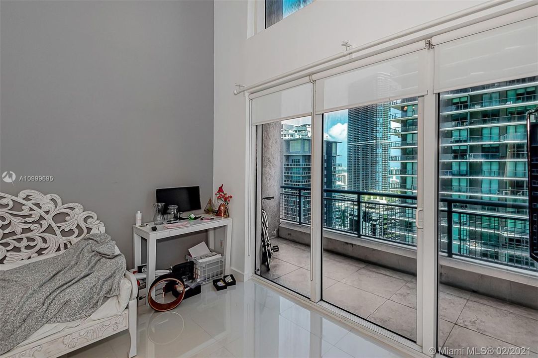 Vendido Recientemente: $279,000 (1 camas, 1 baños, 781 Pies cuadrados)