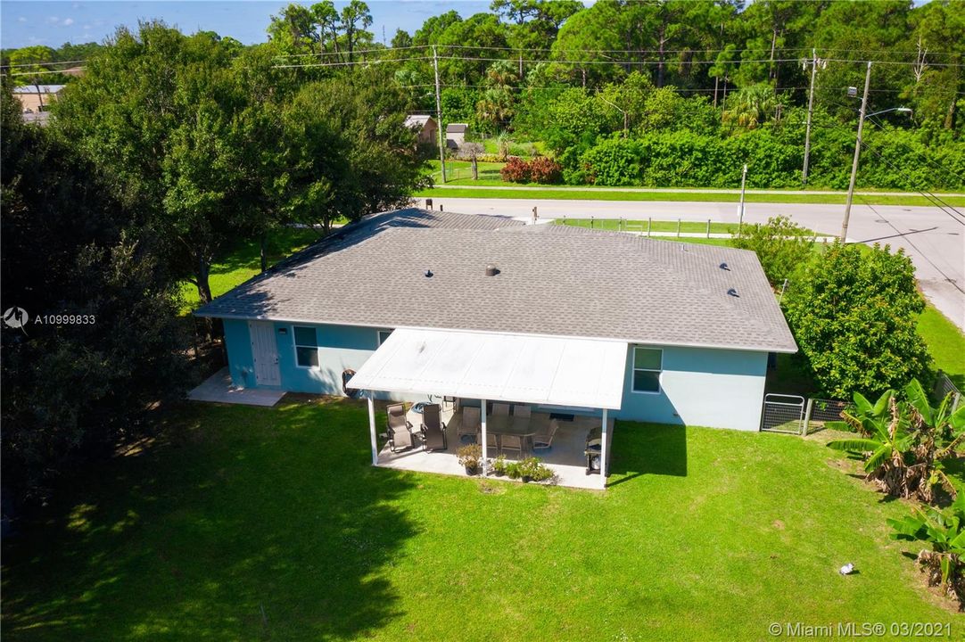 Recently Sold: $649,900 (5 beds, 3 baths, 2569 Square Feet)