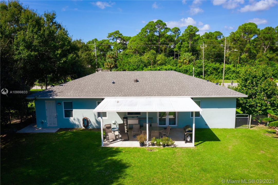 Recently Sold: $649,900 (5 beds, 3 baths, 2569 Square Feet)