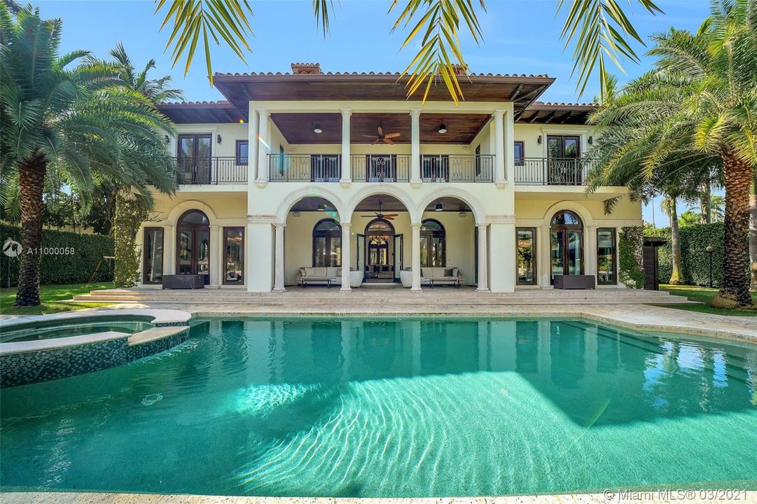 Recently Sold: $24,000,000 (7 beds, 8 baths, 11735 Square Feet)