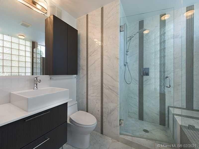 Недавно арендовано: $4,900 (2 спален, 2 ванн, 1128 Квадратных фут)