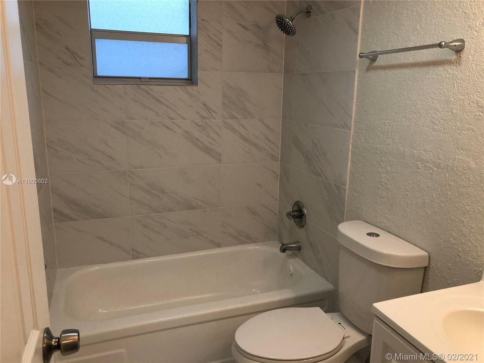 Recently Rented: $1,150 (1 beds, 1 baths, 22796 Square Feet)