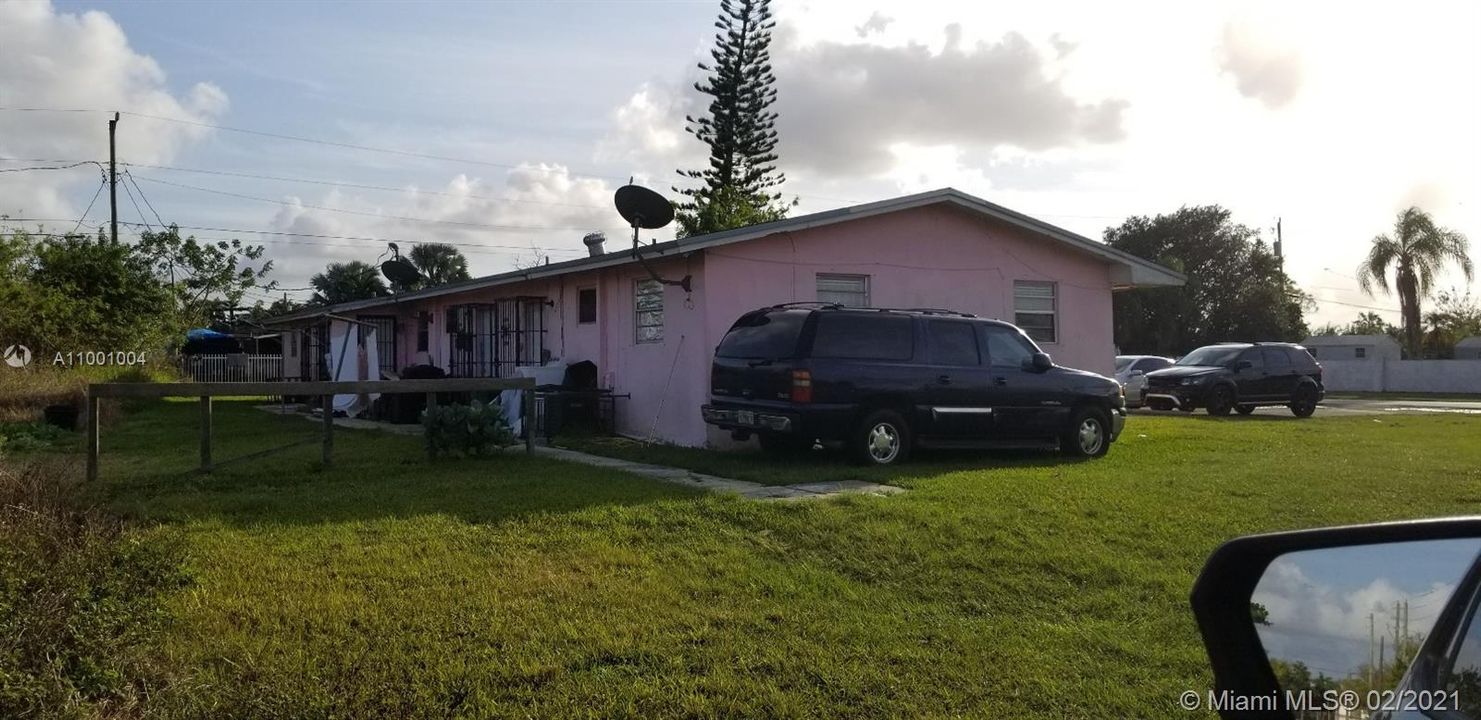 最近售出: $375,000 (0 贝兹, 0 浴室, 2325 平方英尺)