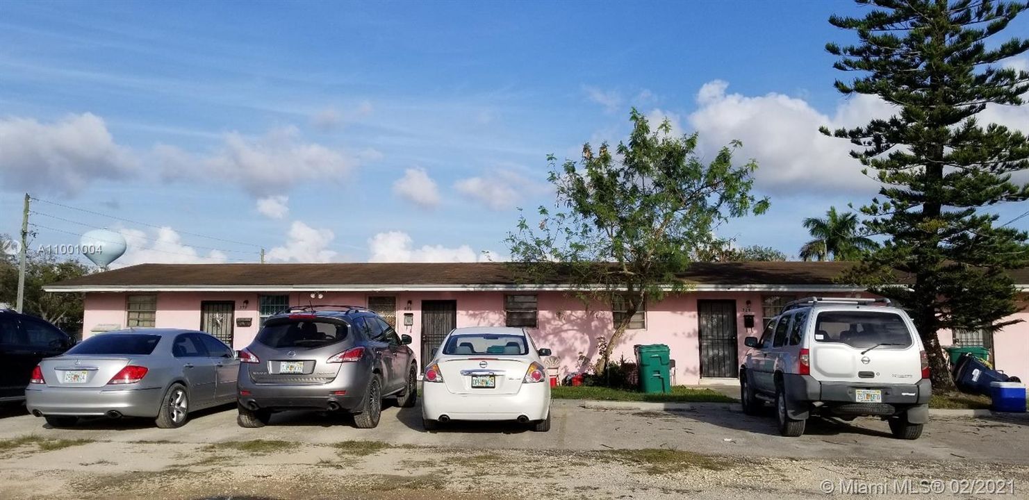 最近售出: $375,000 (0 贝兹, 0 浴室, 2325 平方英尺)