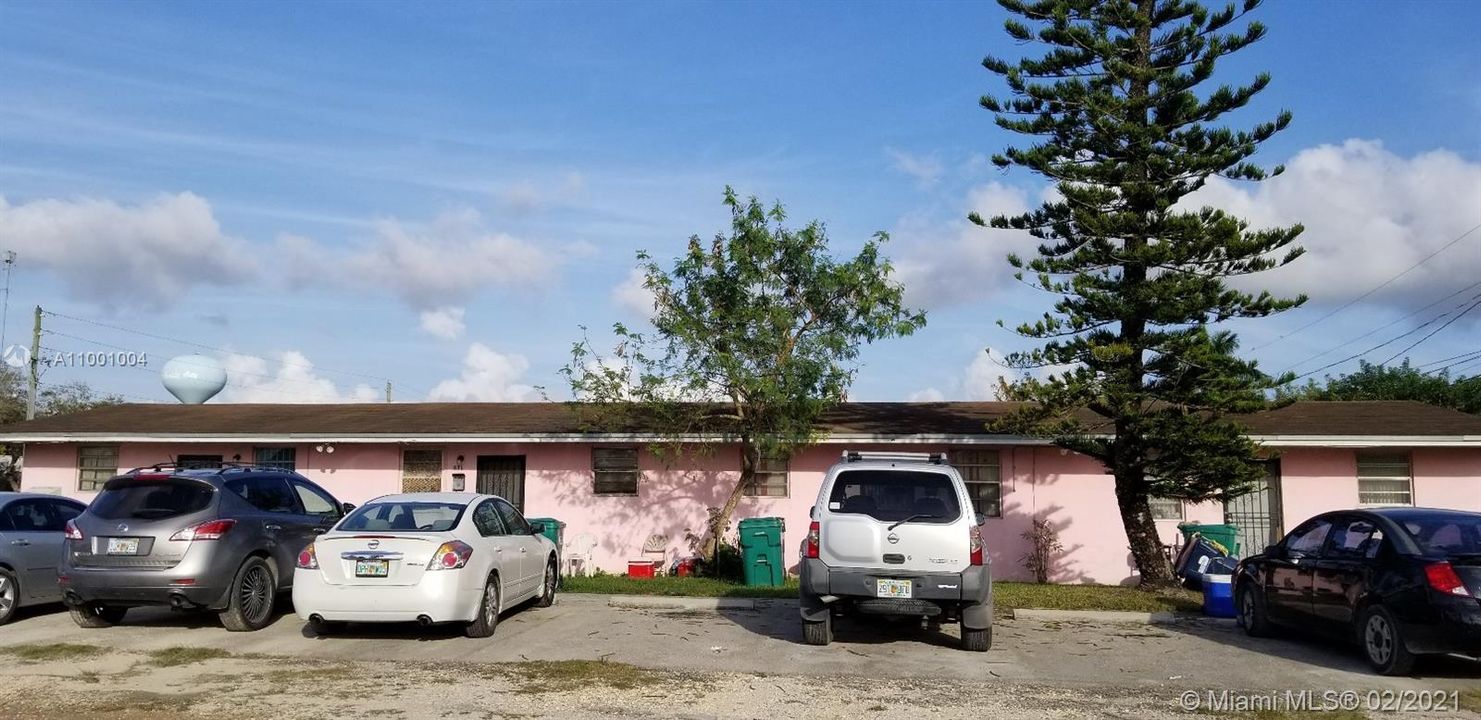 最近售出: $375,000 (0 贝兹, 0 浴室, 2325 平方英尺)