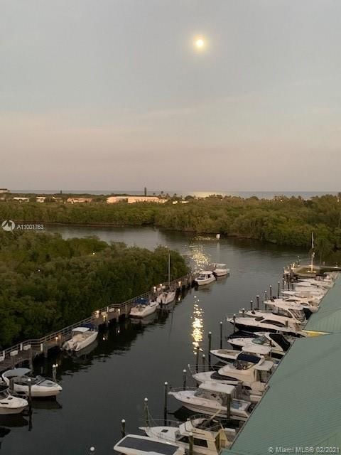 Recently Rented: $3,100 (3 beds, 2 baths, 1646 Square Feet)