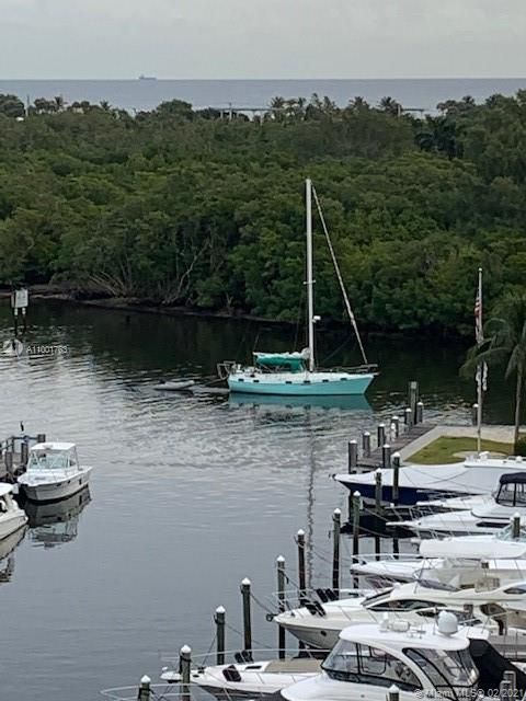 Recently Rented: $3,100 (3 beds, 2 baths, 1646 Square Feet)