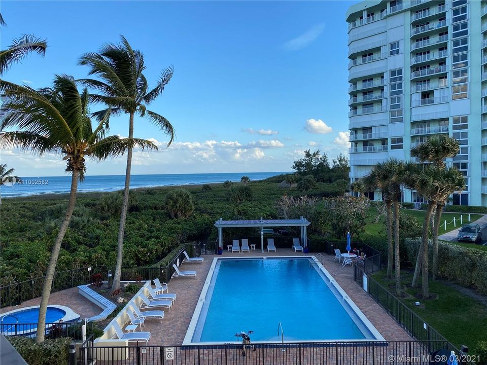 最近租的: $2,500 (2 贝兹, 2 浴室, 1307 平方英尺)