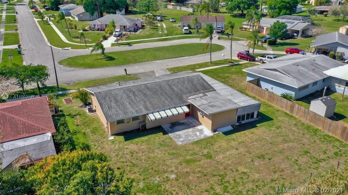 Recently Sold: $199,000 (2 beds, 2 baths, 905 Square Feet)