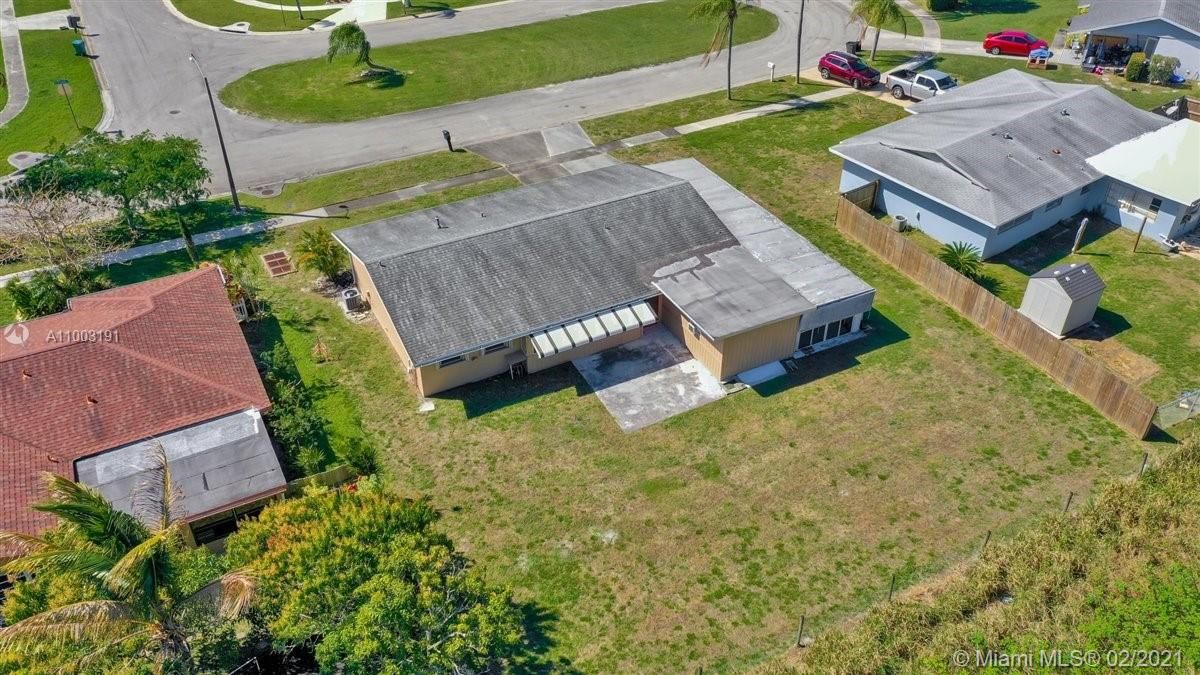 Recently Sold: $199,000 (2 beds, 2 baths, 905 Square Feet)