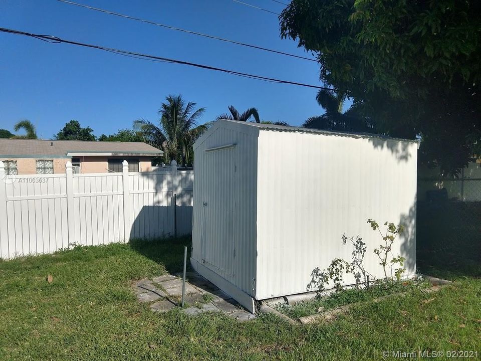 Recently Sold: $330,000 (3 beds, 2 baths, 0 Square Feet)