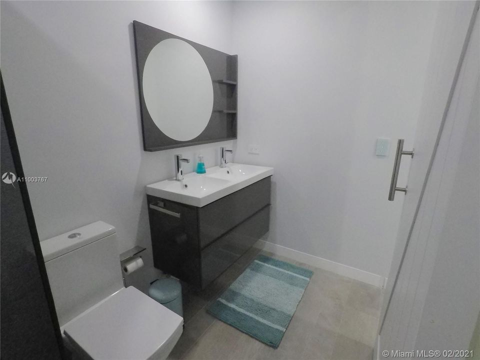 Недавно арендовано: $1,700 (1 спален, 1 ванн, 454 Квадратных фут)