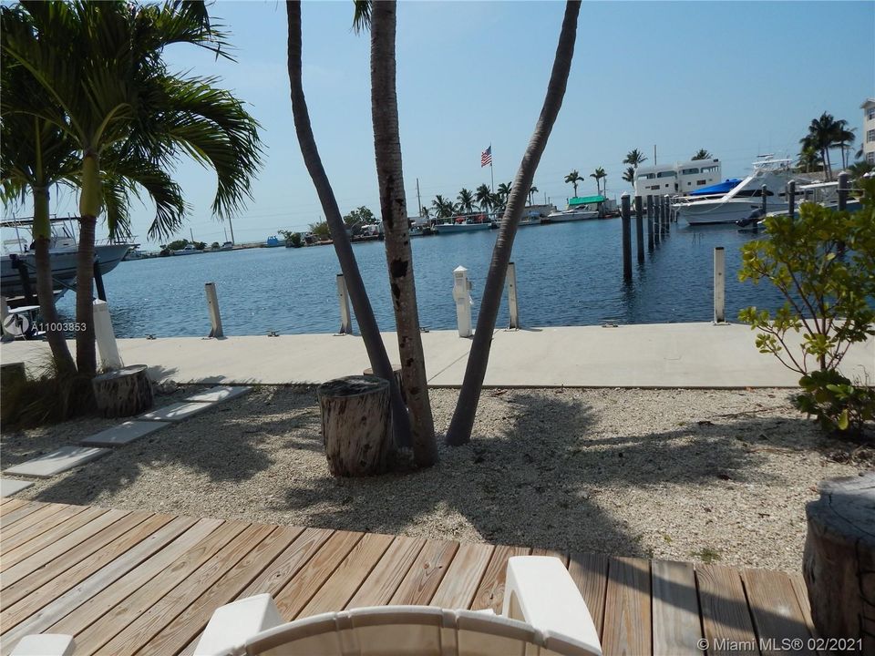 最近租的: $2,800 (1 贝兹, 1 浴室, 904 平方英尺)