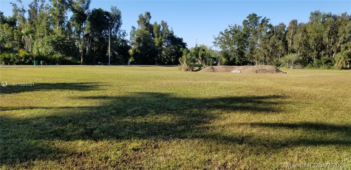 Recently Sold: $625,000 (1.30 acres)