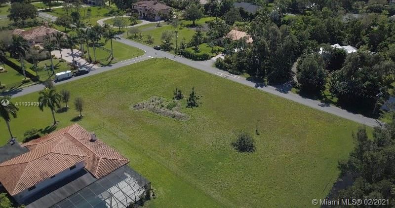 Recently Sold: $625,000 (1.30 acres)