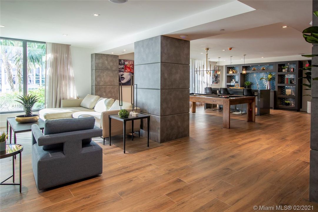 Recently Rented: $1,926 (1 beds, 1 baths, 0 Square Feet)