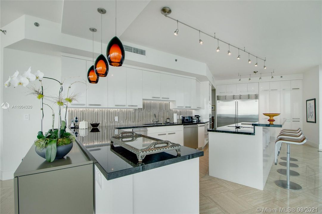 Kitchen with stovetop island