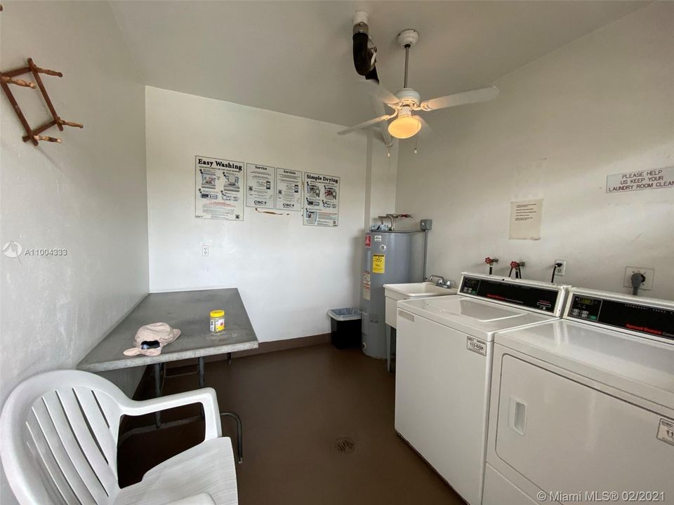 Recently Sold: $84,999 (1 beds, 1 baths, 728 Square Feet)