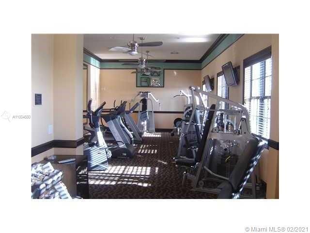 Recently Rented: $1,550 (1 beds, 1 baths, 755 Square Feet)