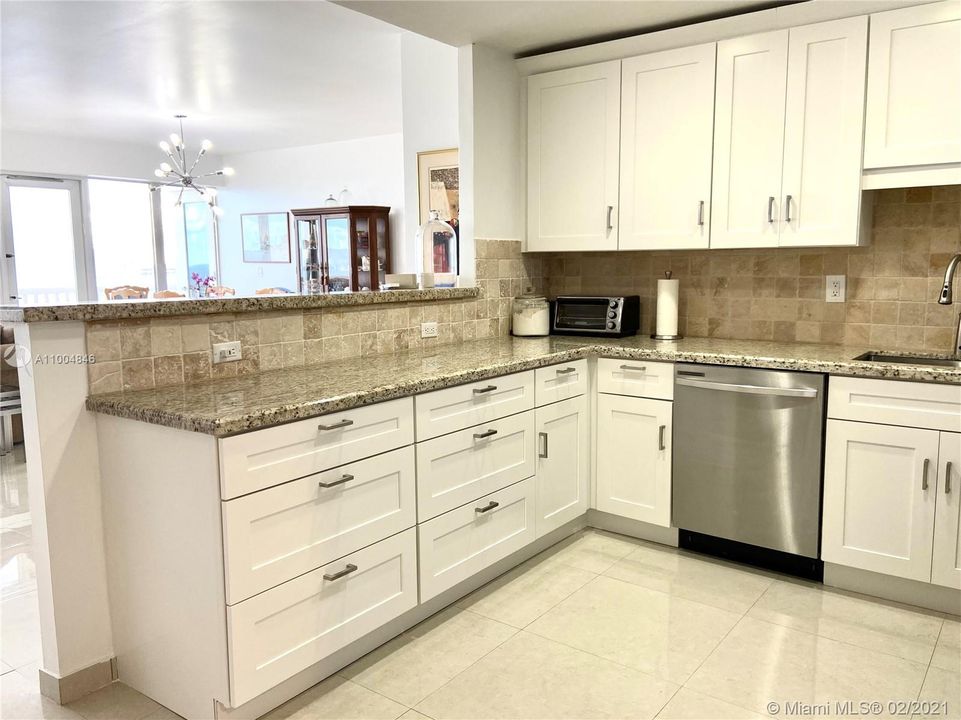 Recently Sold: $562,500 (2 beds, 2 baths, 1907 Square Feet)