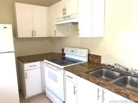 Recently Rented: $950 (1 beds, 1 baths, 2186 Square Feet)