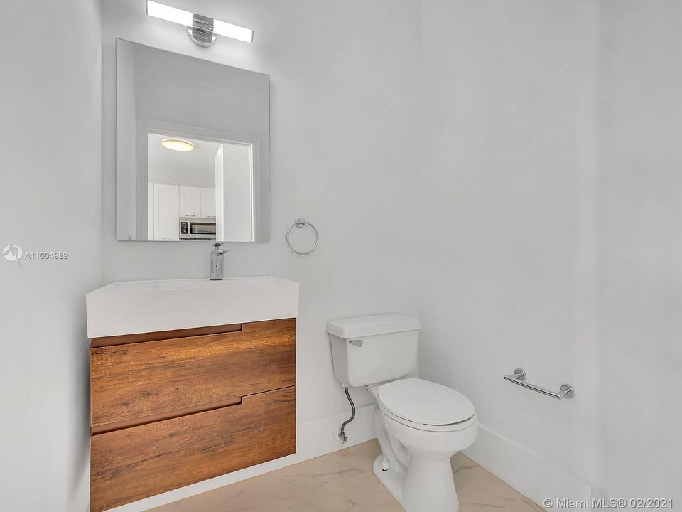 最近租的: $4,050 (4 贝兹, 2 浴室, 2196 平方英尺)