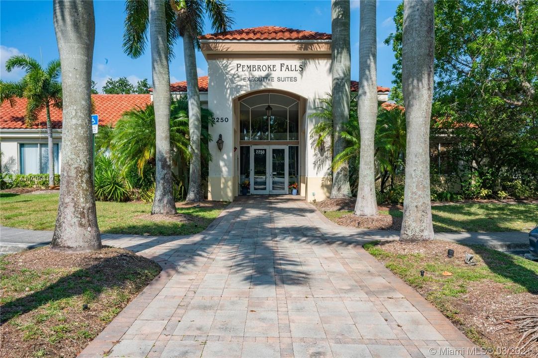 Recently Sold: $2,950,000 (0 beds, 0 baths, 0 Square Feet)
