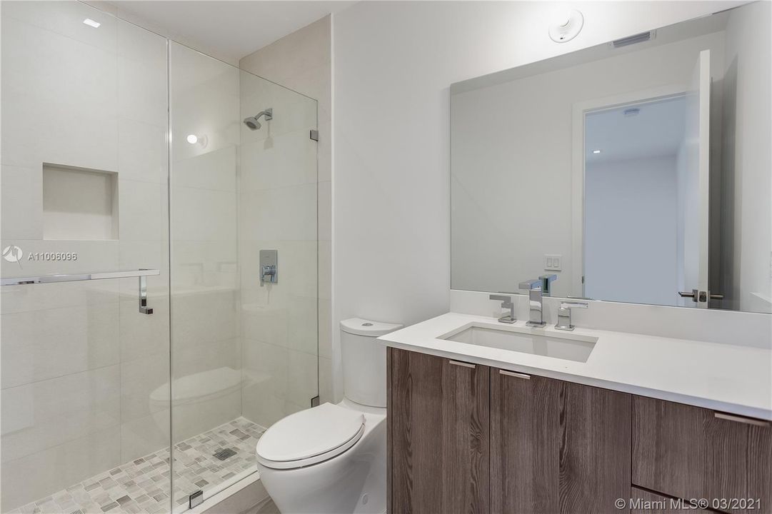 Недавно арендовано: $9,500 (4 спален, 3 ванн, 3064 Квадратных фут)